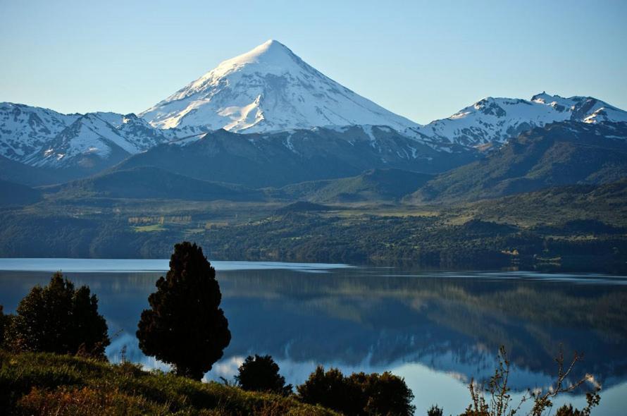 Cabana Lago Huechulafquen, Хунин-де-лос-Андес Экстерьер фото